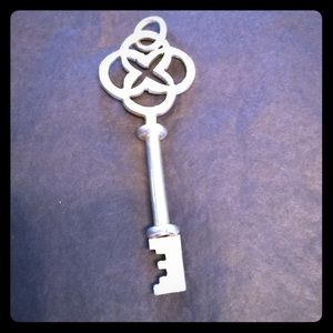 🔶 STERLING SILVER KEY 🔶