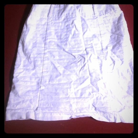 White pencil skirt