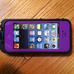 Iphone 5 lifeproof case