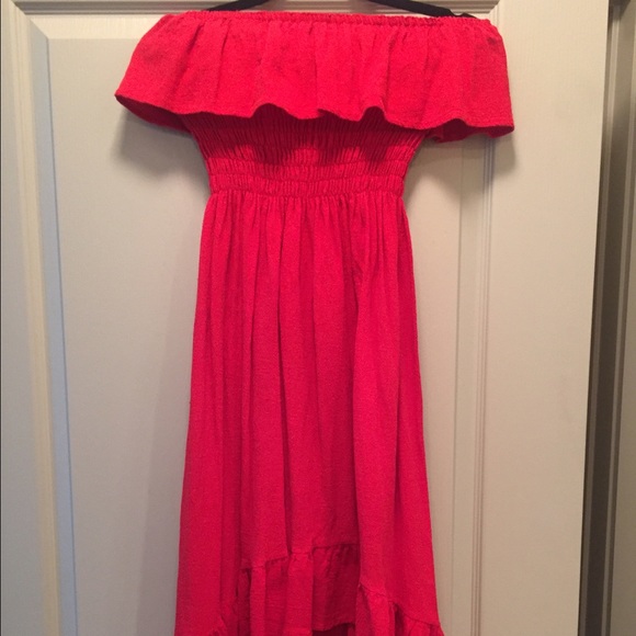 Red strapless festive symmetrical bottom dress