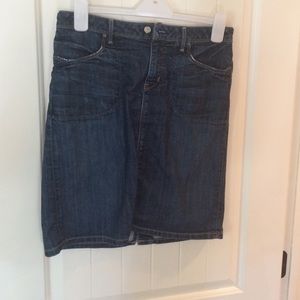 Denim skirt