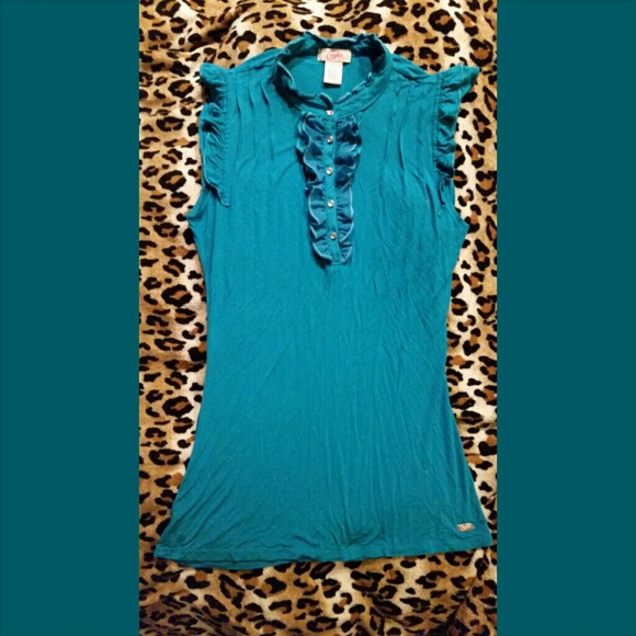 Sleeveless Top