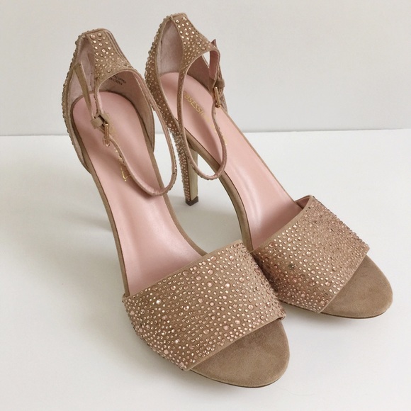 🎉HP 8/9🎉 Nude Embellished Sandal Heels - Picture 4 of 4