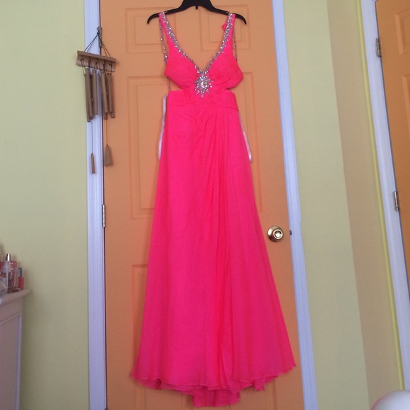 Gorgeous prom dress
