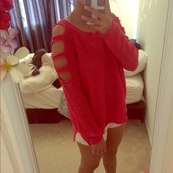 Nollie cut out sweater