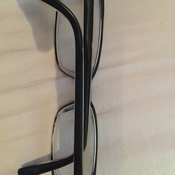 Versace - Picture 4 of 4