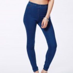 High waisted blue jeggings