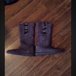 BearPaw boots