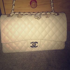Chanel side bag