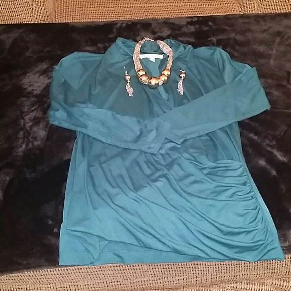 Chaus New York Tops - Bundled Beautiful Tops