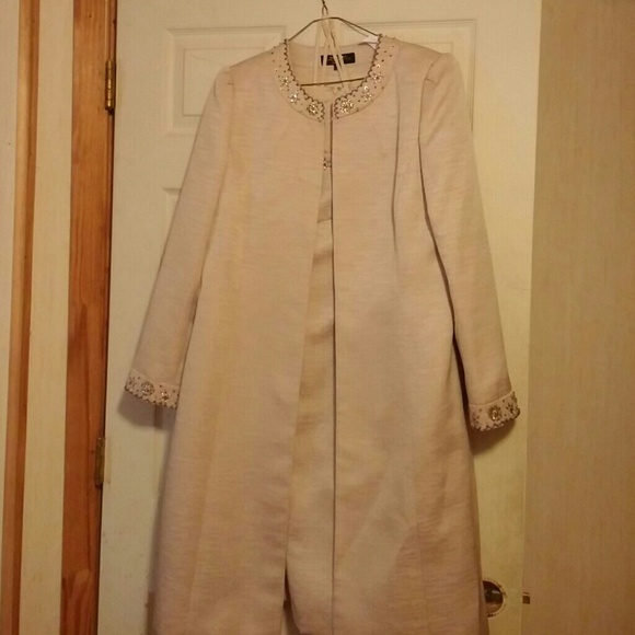 2 piece dress suit