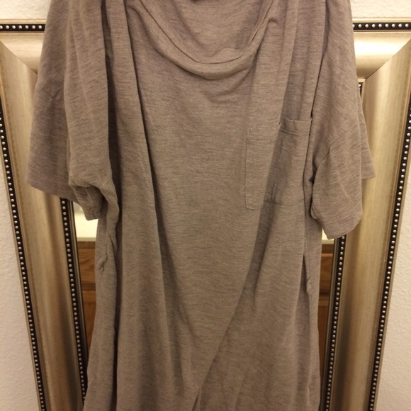 F21 Slouchy Tee