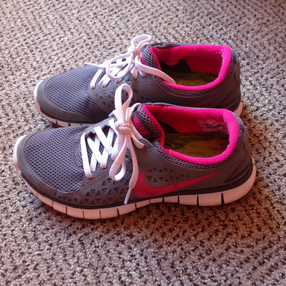 Nike Free Runs