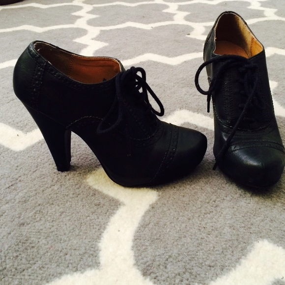 Qupid Boots - Booties size 6
