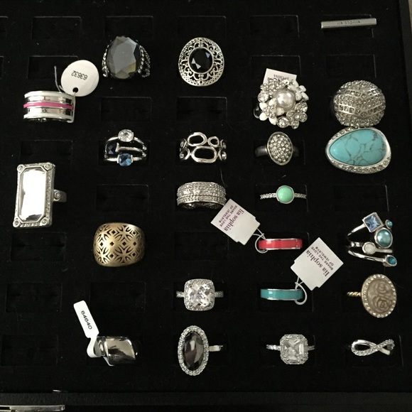 Lia Sophia Rings. Size 7-8-9. Will bundle.