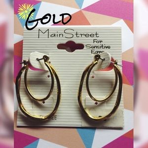 G O L D  E A R R I N G S