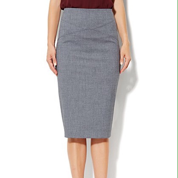 🎉BUY IT TODAY SALE🎉Grey stretch band skirt