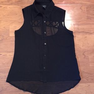 Black Sleeveless Top
