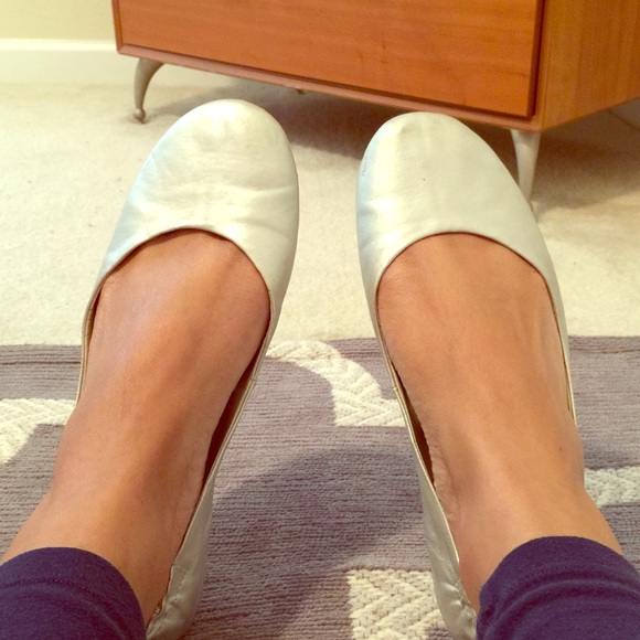 Silver Ballet Flats 👯💫