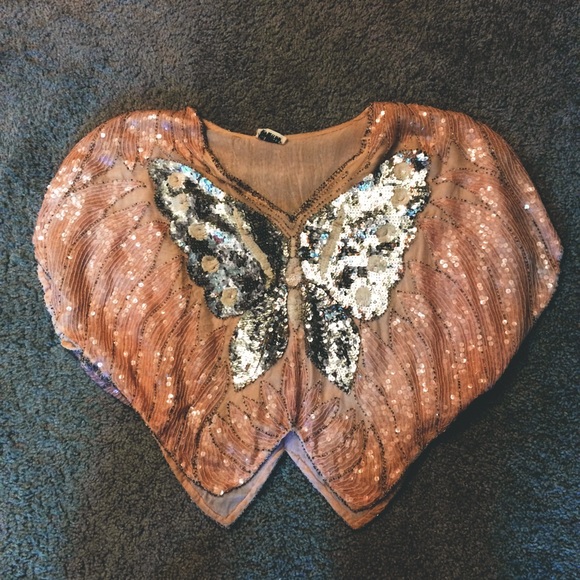 Gorgeous butterfly sequin flowy shirt.