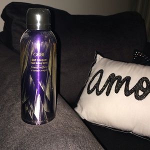 Oribe heat styling spray