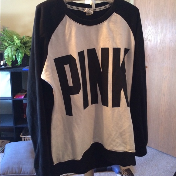 Two toned PINK crew