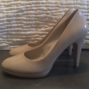 Franco Sarto nude heels