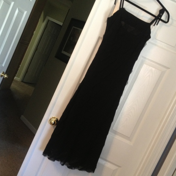 Anne Klein Ruffled Chiffon Dress - Picture 3 of 4