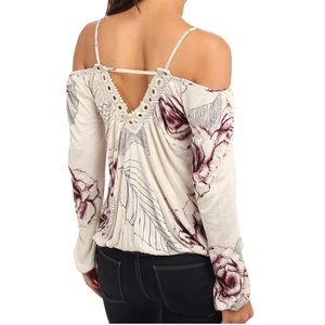 ✌️Bundled ✌️Adelia Top in Tea Combo