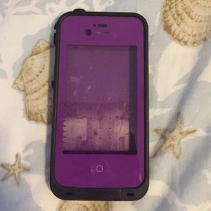 iPhone 4/4s lifeproof purple