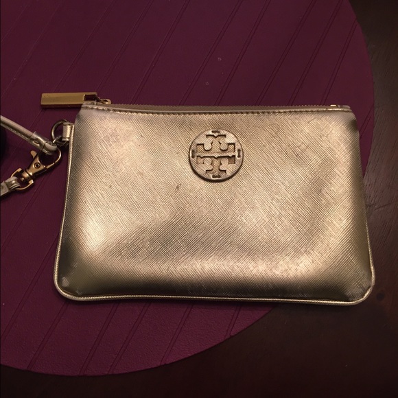 Tory Burch wristlet. Nice!