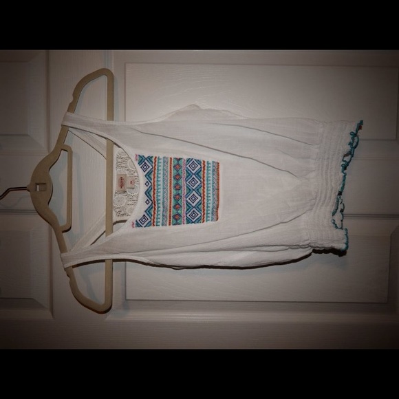 White tank with cute back