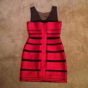 BCBGMAXAZRIA DRESS