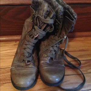 Steve Madden Brown Leather Booties
