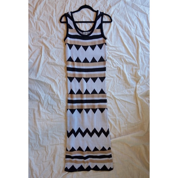 Thick Knit Aztec Maxi