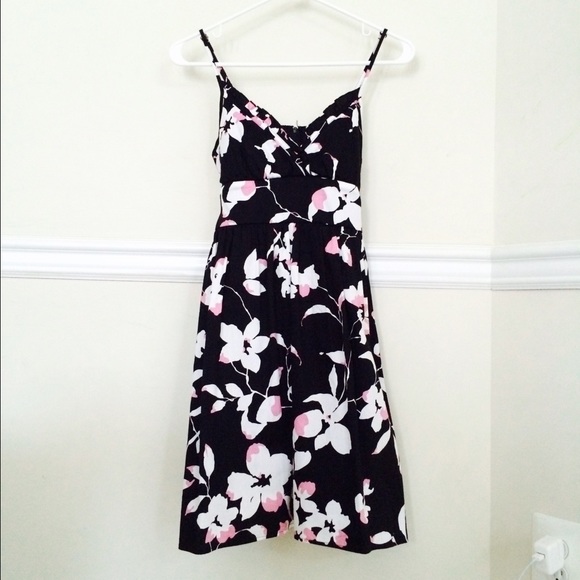 Spaghetti Strapped Floral Sundress