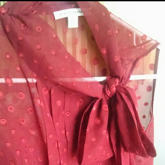 SOLD IN BUNDLE Banana Republic red  blouse - Picture 3 of 3