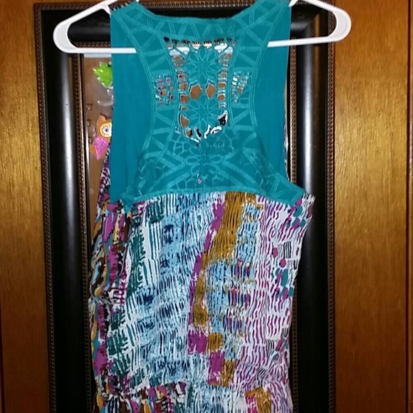 Top - Picture 4 of 4