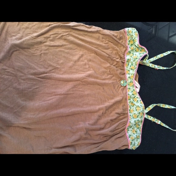 Brown sparkle and fade top