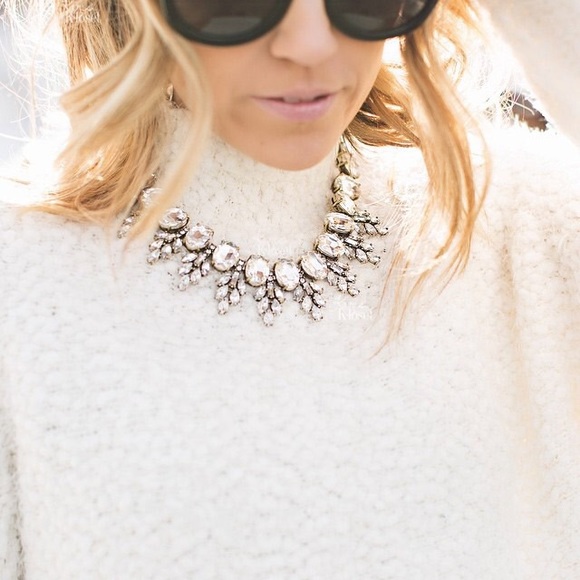 Glam Diamond Statement Necklace - Picture 3 of 4