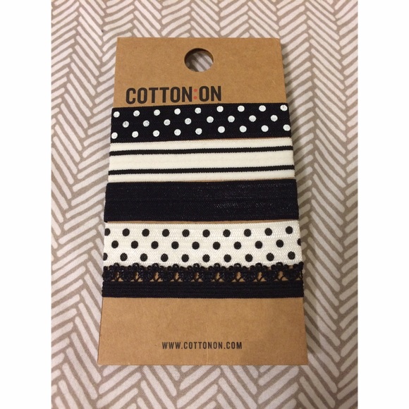 Hair Tie Set 🎀