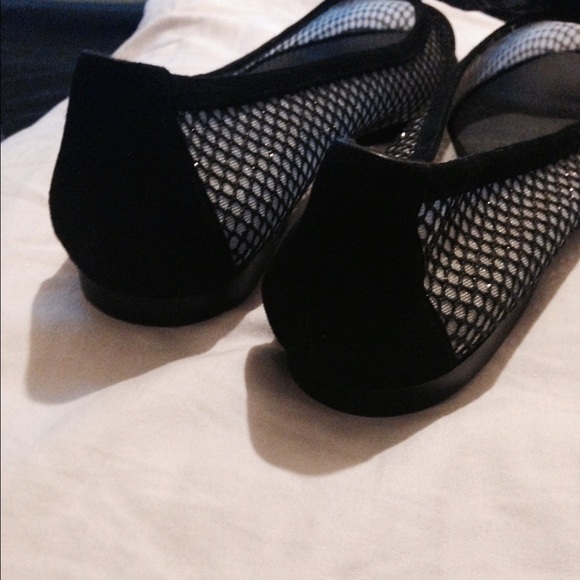 Nwt! Stuart Weitzman" Meshbow Black Ballet Flats! - Picture 4 of 4