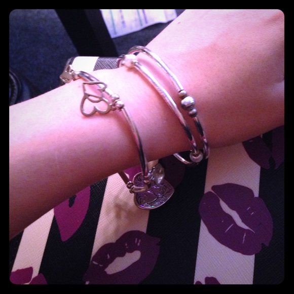 3 bracelets