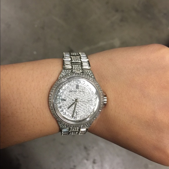 michael kors glitz watch silver