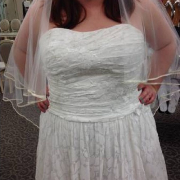 Galina Wedding Dress - Picture 2 of 2