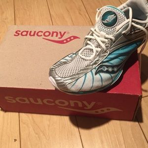 Saucony Shay XC2 Spike, never worn