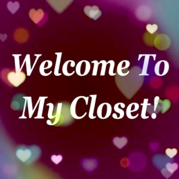 💕👚👗👠👖👙💄👓👜💕 - Picture 1 of 4