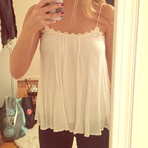 Daisy trim tank