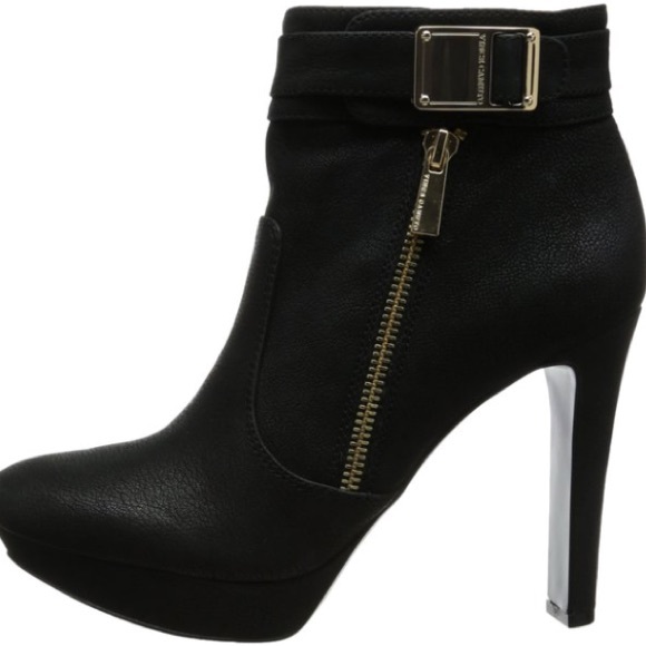 Vince Camuto "SULTRA" #SOLD - Picture 4 of 4