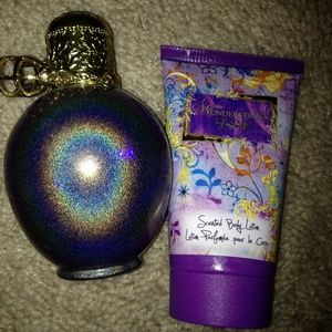Big Wonderstruck perfume & small lotion